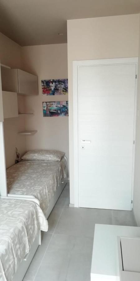 Town-Beach Home Civitanova Marche Exterior foto
